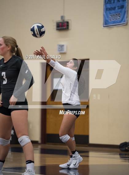 Thumbnail 2 in D'Evelyn @ Valor Christian photogallery.