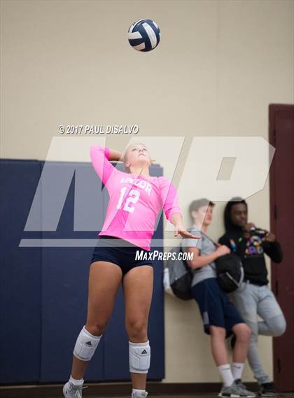 Thumbnail 1 in D'Evelyn @ Valor Christian photogallery.