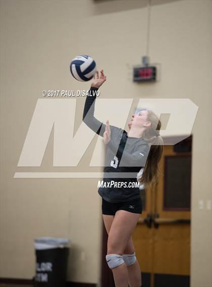 Thumbnail 3 in D'Evelyn @ Valor Christian photogallery.