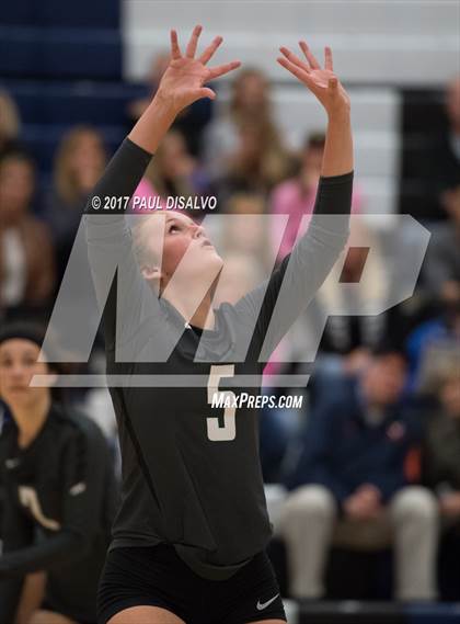Thumbnail 3 in D'Evelyn @ Valor Christian photogallery.