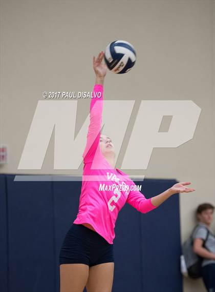 Thumbnail 1 in D'Evelyn @ Valor Christian photogallery.
