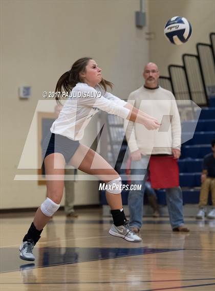 Thumbnail 2 in D'Evelyn @ Valor Christian photogallery.