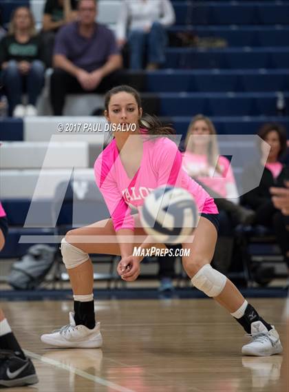 Thumbnail 1 in D'Evelyn @ Valor Christian photogallery.