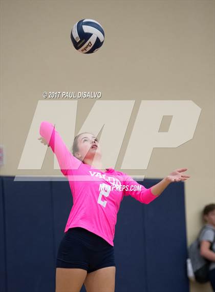 Thumbnail 3 in D'Evelyn @ Valor Christian photogallery.