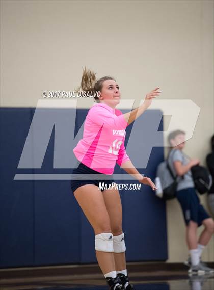 Thumbnail 1 in D'Evelyn @ Valor Christian photogallery.