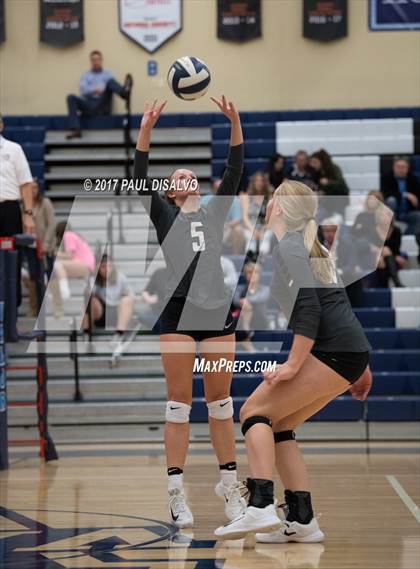 Thumbnail 2 in D'Evelyn @ Valor Christian photogallery.