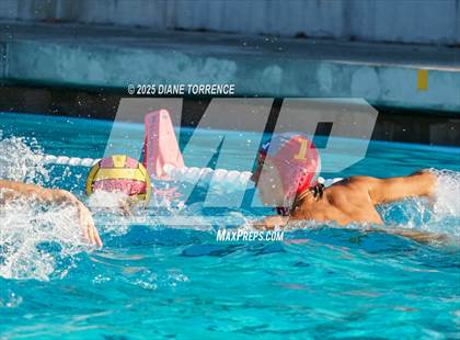 Thumbnail 3 in JV: Mater Dei vs Orange Lutheran photogallery.