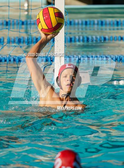 Thumbnail 1 in JV: Mater Dei vs Orange Lutheran photogallery.
