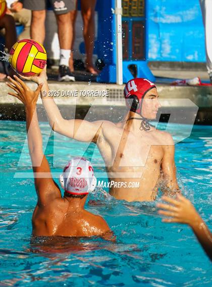 Thumbnail 1 in JV: Mater Dei vs Orange Lutheran photogallery.