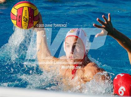 Thumbnail 3 in JV: Mater Dei vs Orange Lutheran photogallery.