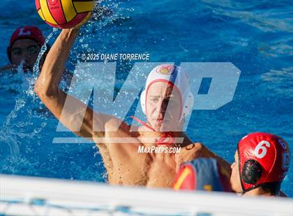 Thumbnail 1 in JV: Mater Dei vs Orange Lutheran photogallery.