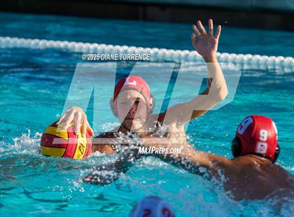 Thumbnail 1 in JV: Mater Dei vs Orange Lutheran photogallery.