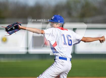 Thumbnail 1 in Midway vs. Harker Heights photogallery.