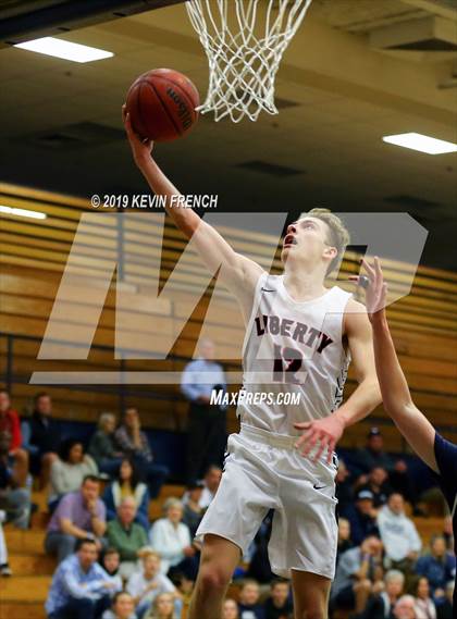Thumbnail 3 in Cactus Shadows vs. Liberty (Sunnyslope Hoopsgiving Basketball Tournament) photogallery.