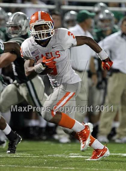 Thumbnail 3 in Bishop Gorman @ De La Salle photogallery.