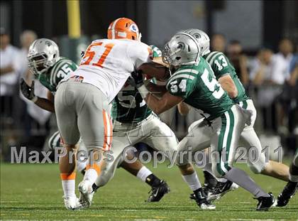 Thumbnail 2 in Bishop Gorman @ De La Salle photogallery.