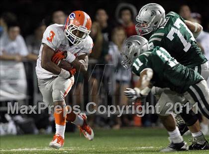 Thumbnail 2 in Bishop Gorman @ De La Salle photogallery.