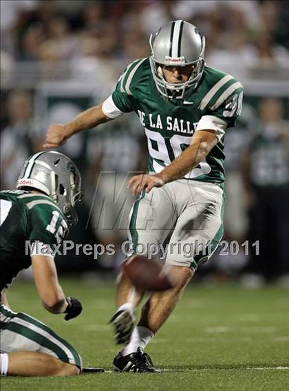 Thumbnail 2 in Bishop Gorman @ De La Salle photogallery.