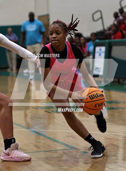 Thumbnail 3 in Olympic @ Myers Park photogallery.
