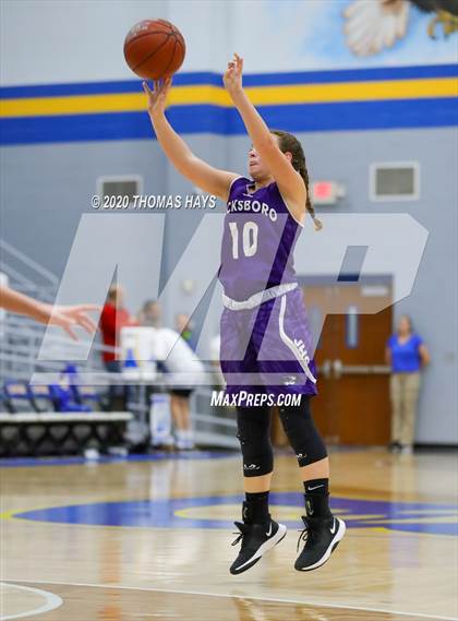 Thumbnail 3 in JV: Jacksboro @ Brock photogallery.