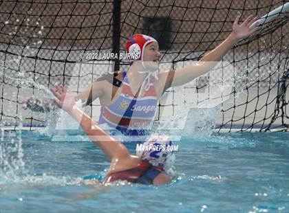 Thumbnail 3 in Sacred Heart Prep vs Sanger (Arroyo Grande Fall Classic) photogallery.