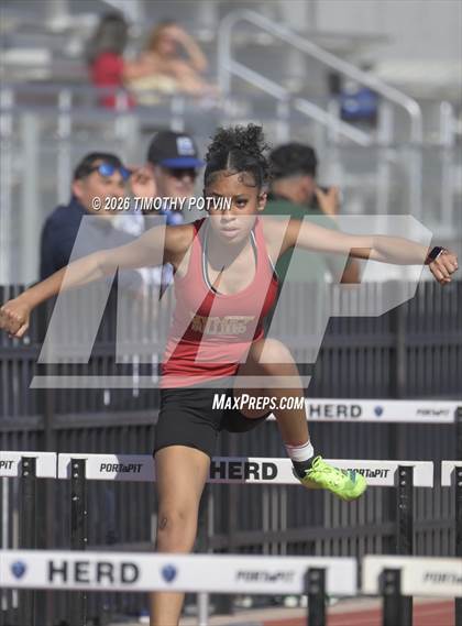 Thumbnail 2 in JV: Liberty Multi Team Invitational photogallery.
