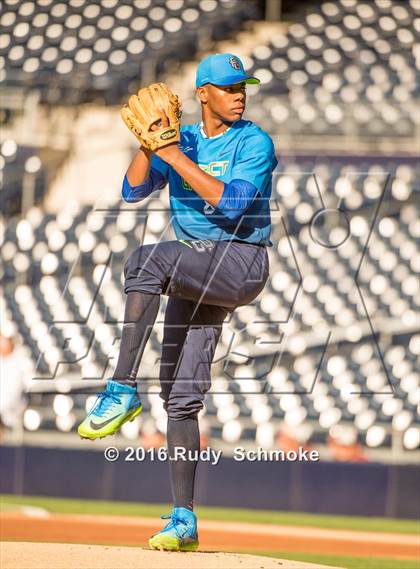 Thumbnail 2 in Perfect Game All American Classic (East vs. West) photogallery.