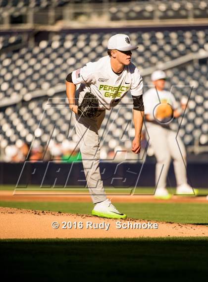 Thumbnail 3 in Perfect Game All American Classic (East vs. West) photogallery.