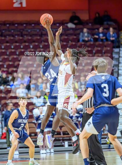 Thumbnail 1 in Windsor Locks vs. Shepaug Valley (CIAC Div V Final) photogallery.
