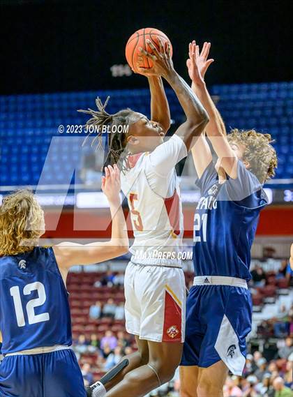 Thumbnail 2 in Windsor Locks vs. Shepaug Valley (CIAC Div V Final) photogallery.