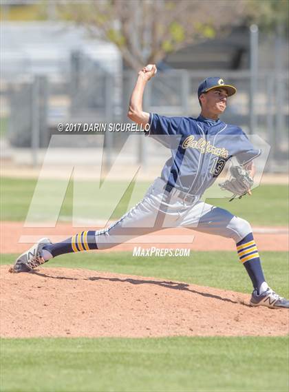 Thumbnail 3 in California vs. Hood River Valley (Coach Bob Invitational)  photogallery.