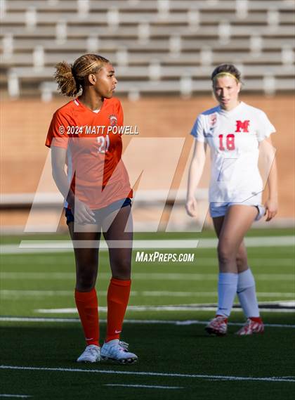 Thumbnail 3 in Memorial vs. Seven Lakes photogallery.