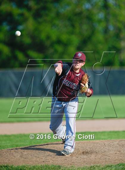 Thumbnail 3 in Union Grove @ Westosha Central photogallery.