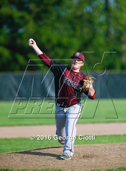 Thumbnail 2 in Union Grove @ Westosha Central photogallery.