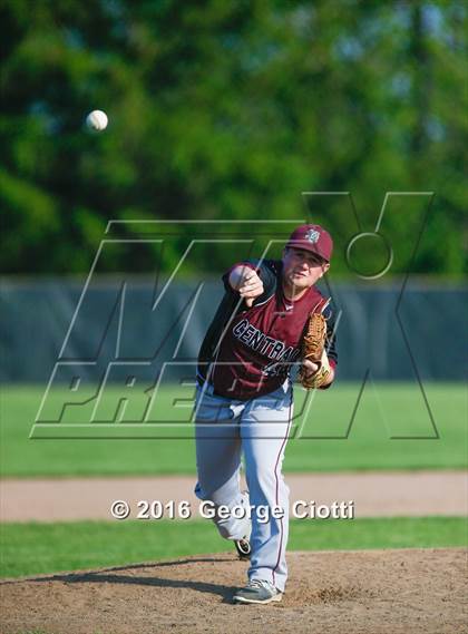 Thumbnail 1 in Union Grove @ Westosha Central photogallery.