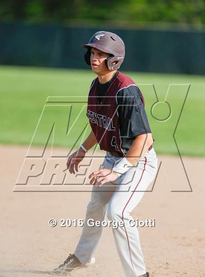 Thumbnail 2 in Union Grove @ Westosha Central photogallery.