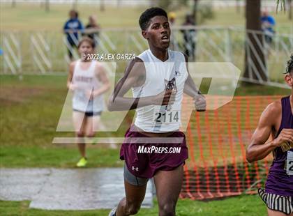 Thumbnail 2 in UIL Cross Country 4A Finals 5K photogallery.