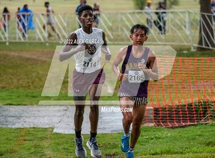 Thumbnail 1 in UIL Cross Country 4A Finals 5K photogallery.