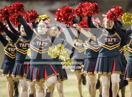 Thumbnail 2 in El Camino Real @ Taft photogallery.