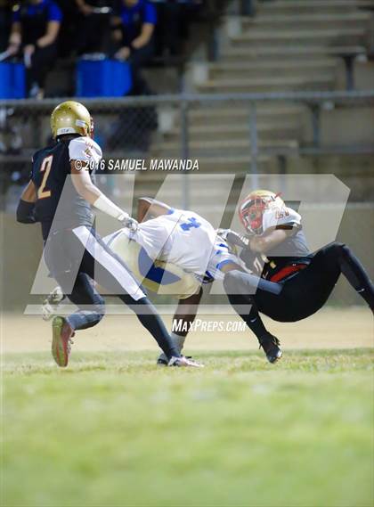 Thumbnail 2 in El Camino Real @ Taft photogallery.