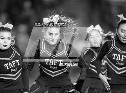 Thumbnail 2 in El Camino Real @ Taft photogallery.