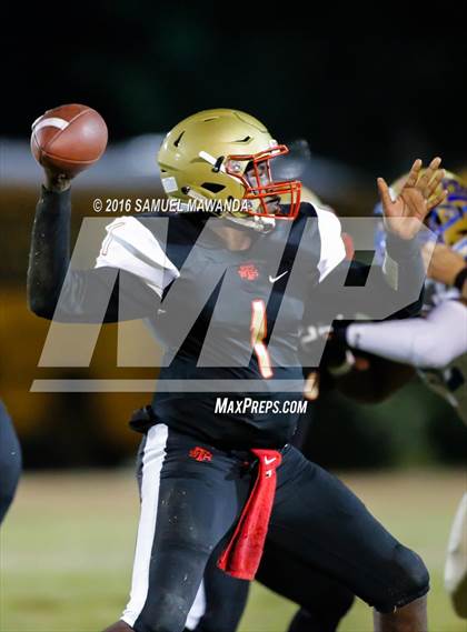 Thumbnail 1 in El Camino Real @ Taft photogallery.