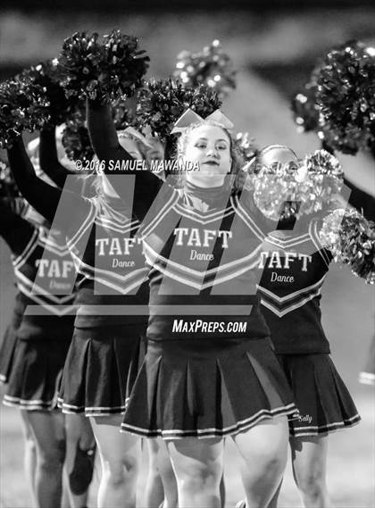 Thumbnail 3 in El Camino Real @ Taft photogallery.