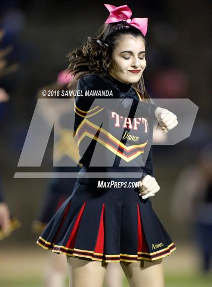 Thumbnail 1 in El Camino Real @ Taft photogallery.