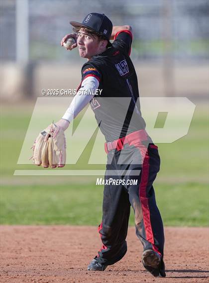 Thumbnail 1 in Combs @ Cortez photogallery.