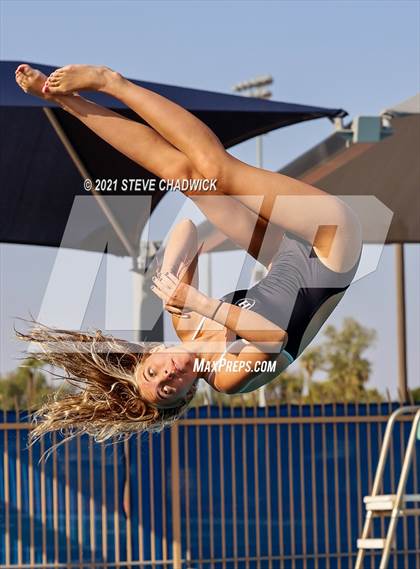 Thumbnail 2 in Higley @ McClintock (Girls Diving) photogallery.