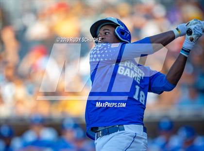Thumbnail 3 in Perfect Game All American Classic (East vs West) photogallery.