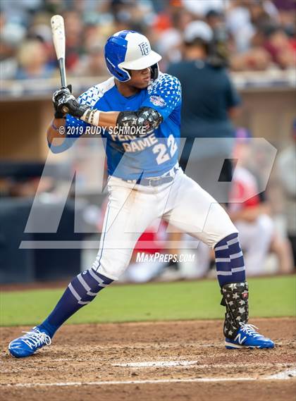 Thumbnail 3 in Perfect Game All American Classic (East vs West) photogallery.