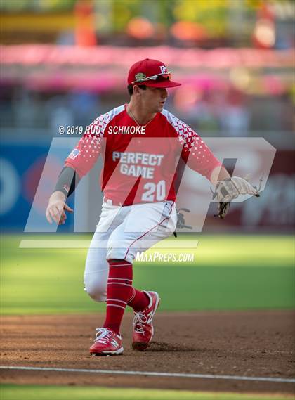 Thumbnail 1 in Perfect Game All American Classic (East vs West) photogallery.