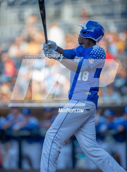 Thumbnail 2 in Perfect Game All American Classic (East vs West) photogallery.